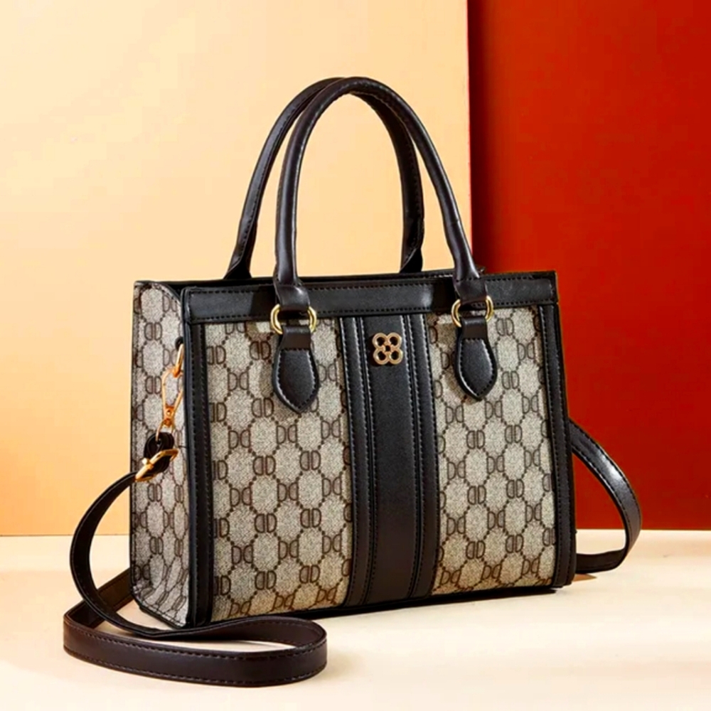 Handbag - Picture 2 of 3
